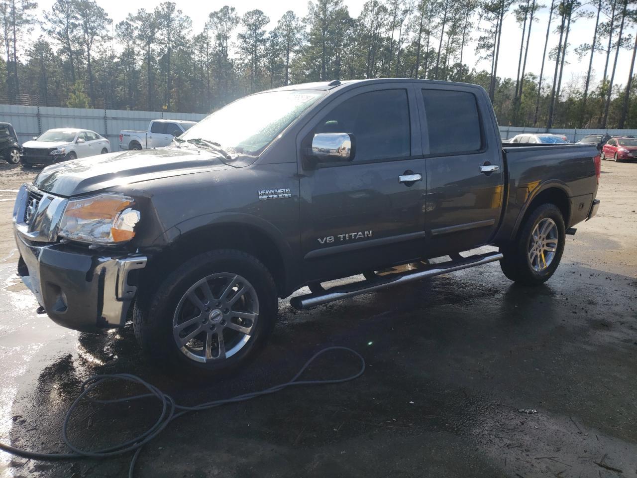 2012 NISSAN TITAN S