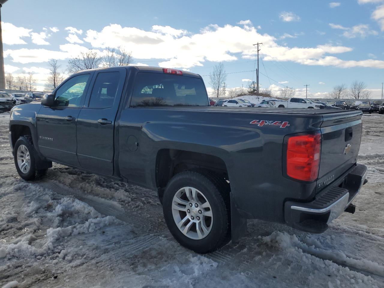 2017 CHEVROLET SILVERADO - Image 2
