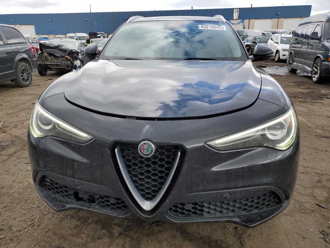 2019 ALFA ROMEO STELVIO TI - Image 5