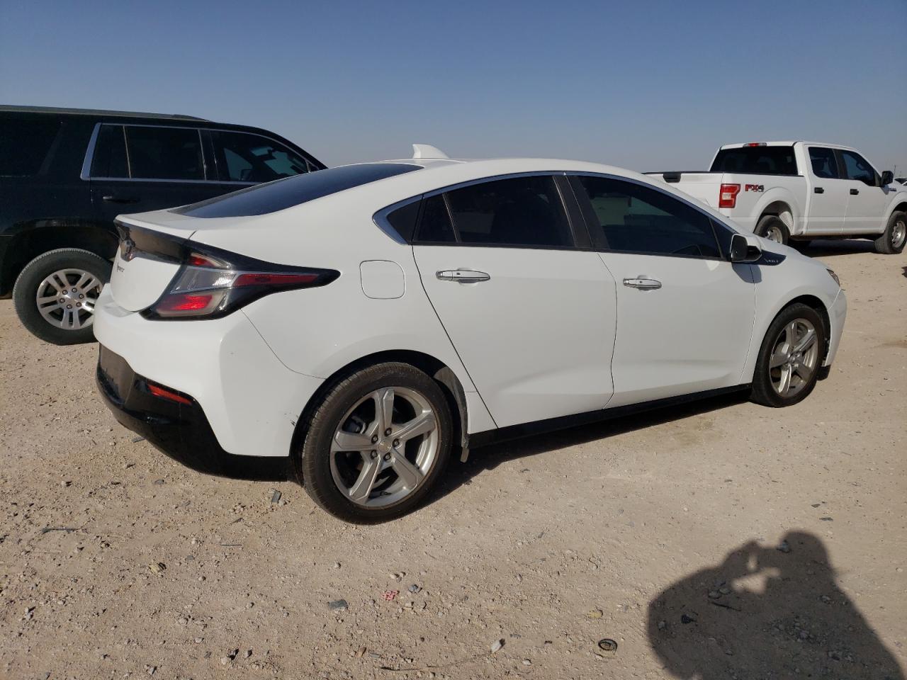 2017 CHEVROLET VOLT LT - Image 3