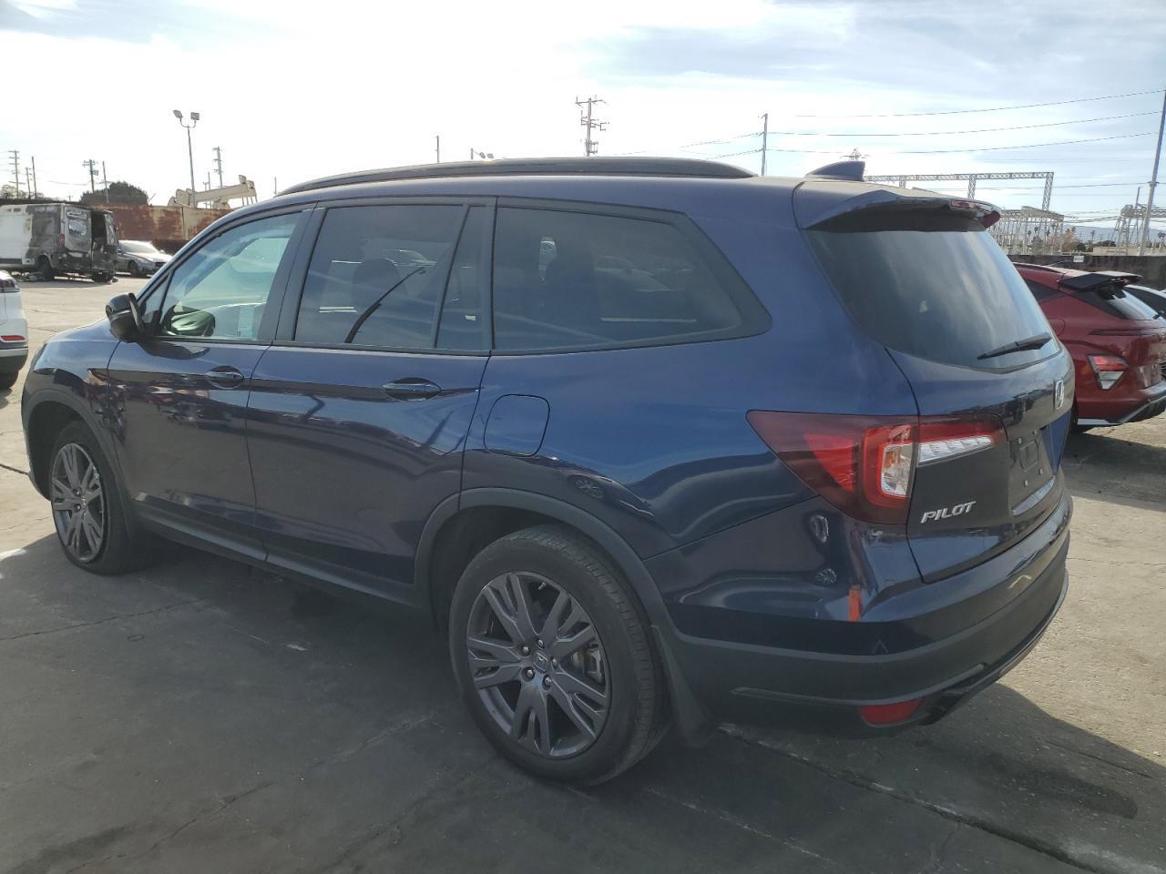 2022 HONDA PILOT SPOR - Image 2
