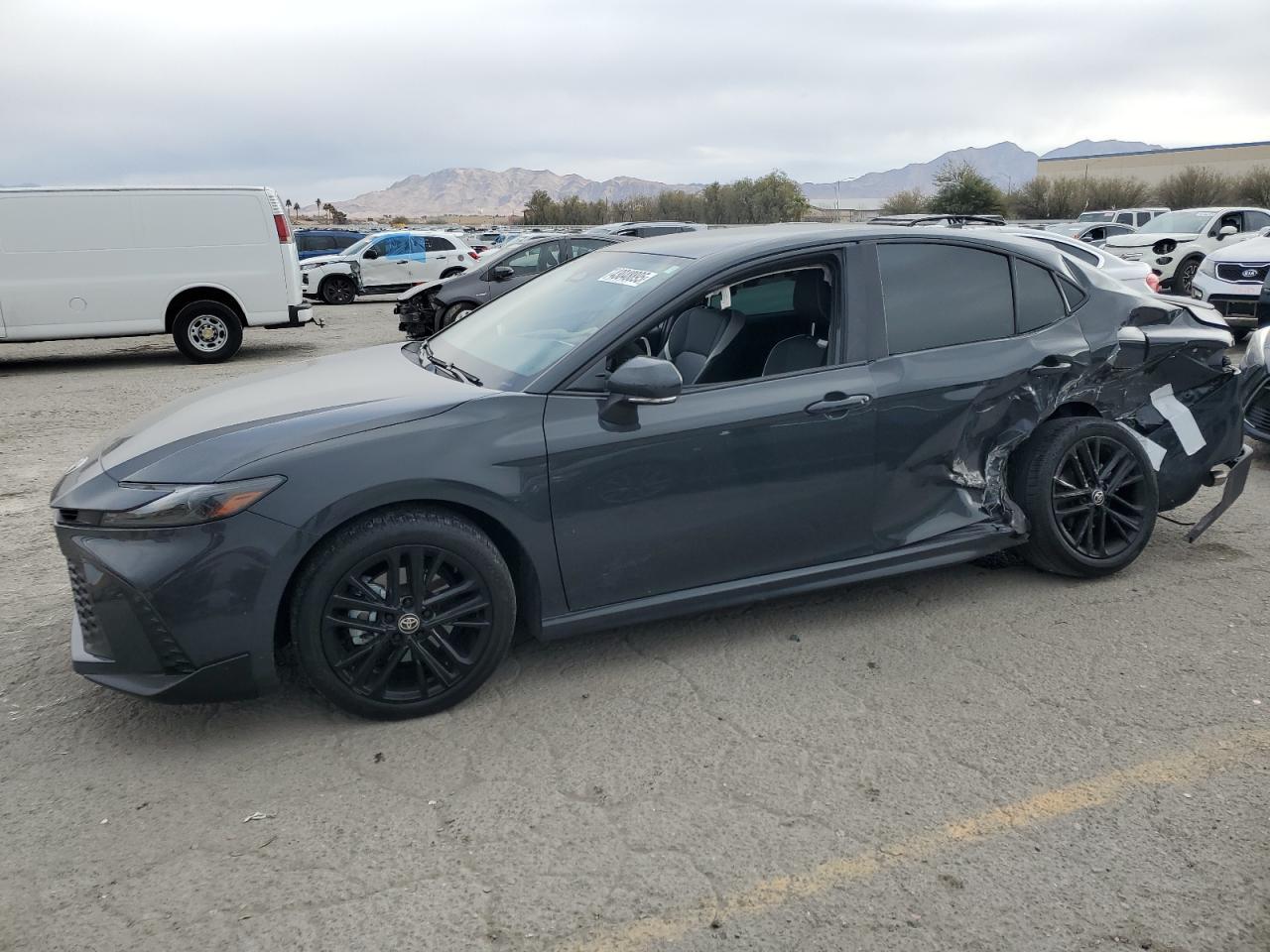2025 TOYOTA CAMRY XSE