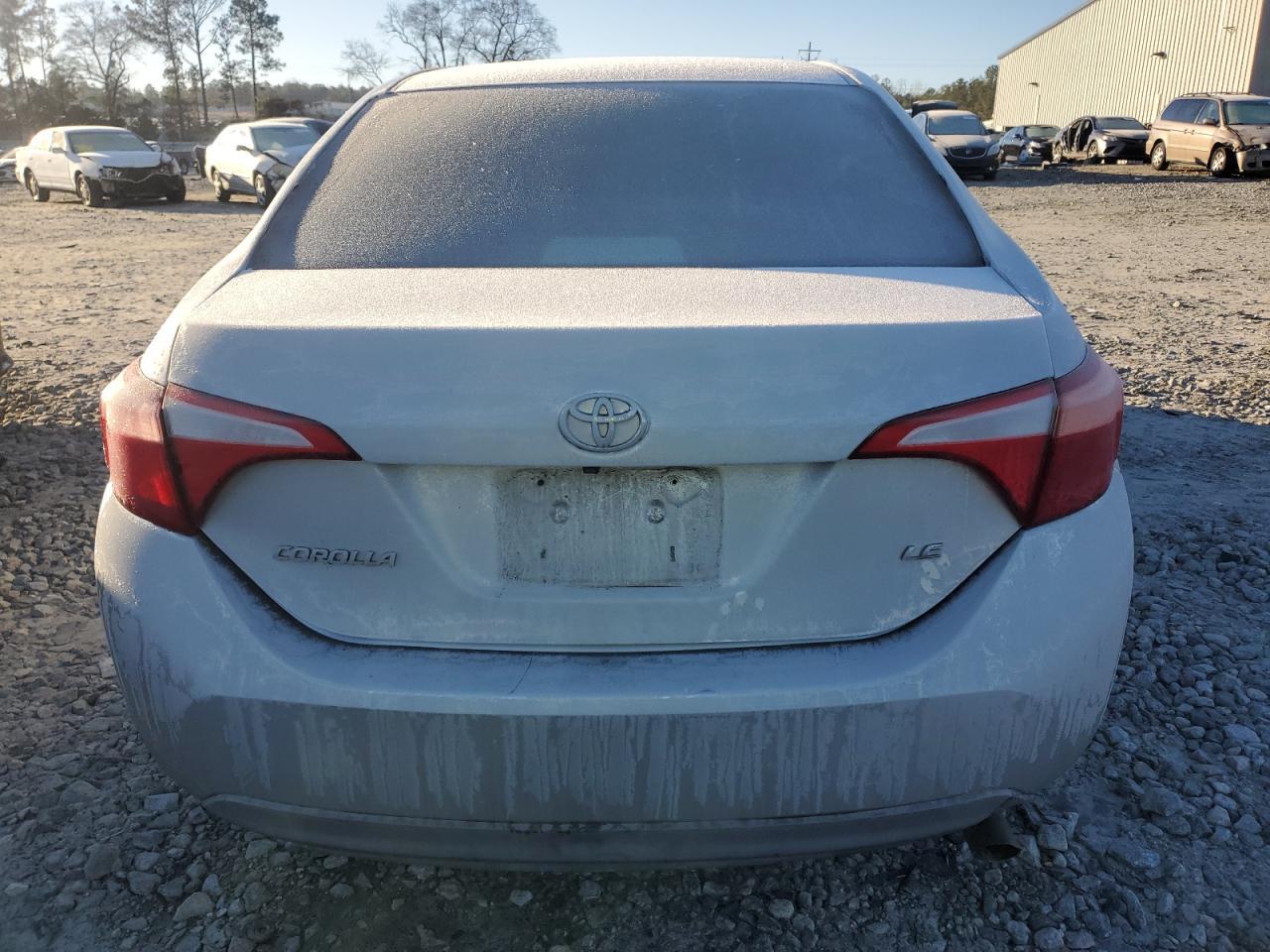2019 TOYOTA COROLLA L - Image 6