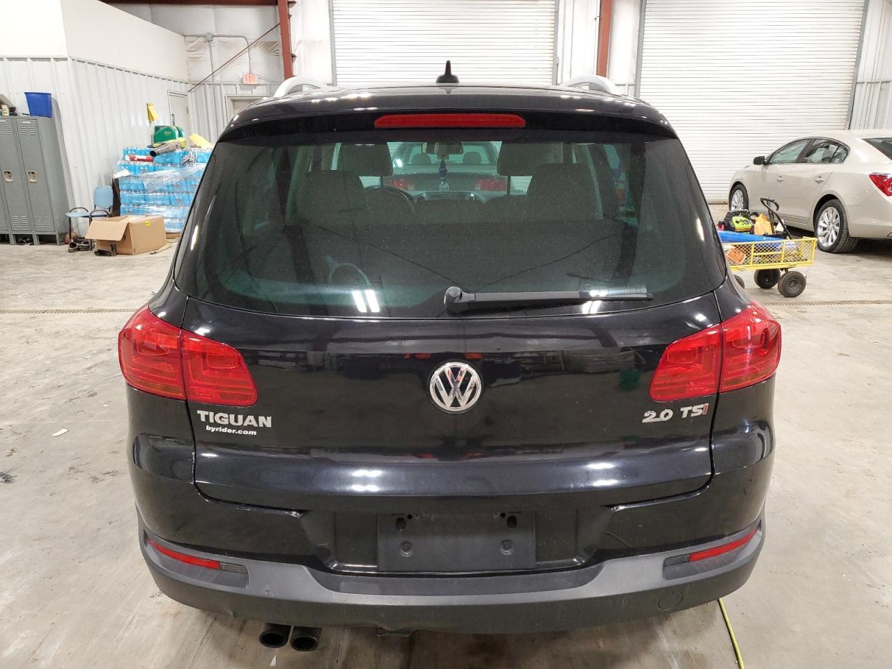 2014 VOLKSWAGEN TIGUAN S - Фото 6