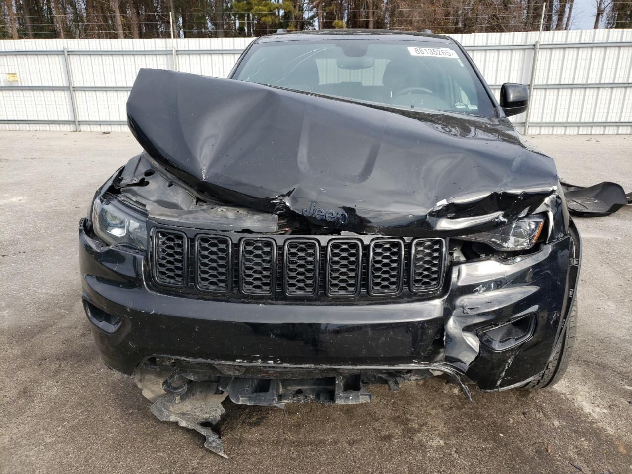 2018 JEEP GRAND CHER - Image 5