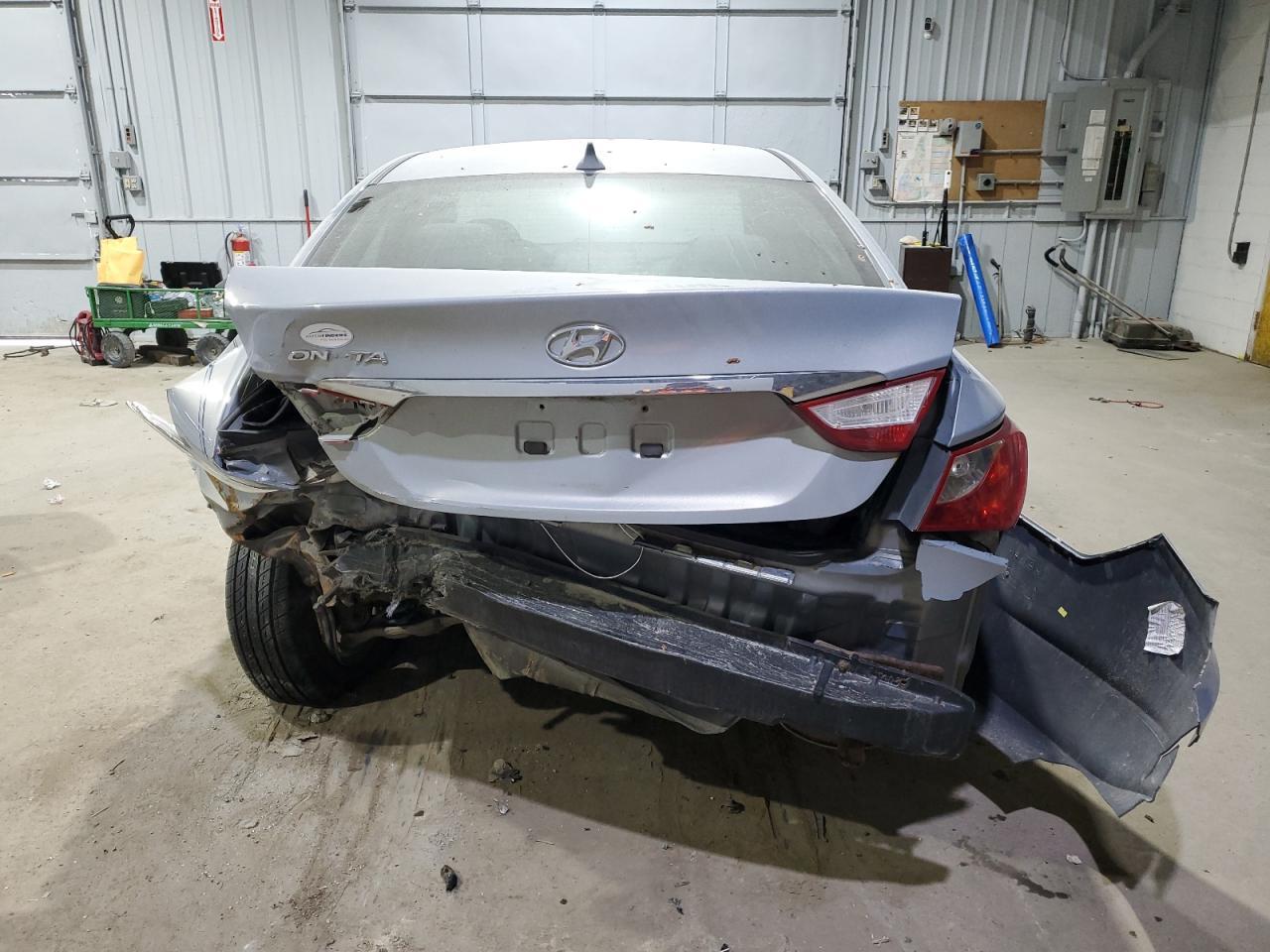 2011 HYUNDAI SONATA GLS - Image 6