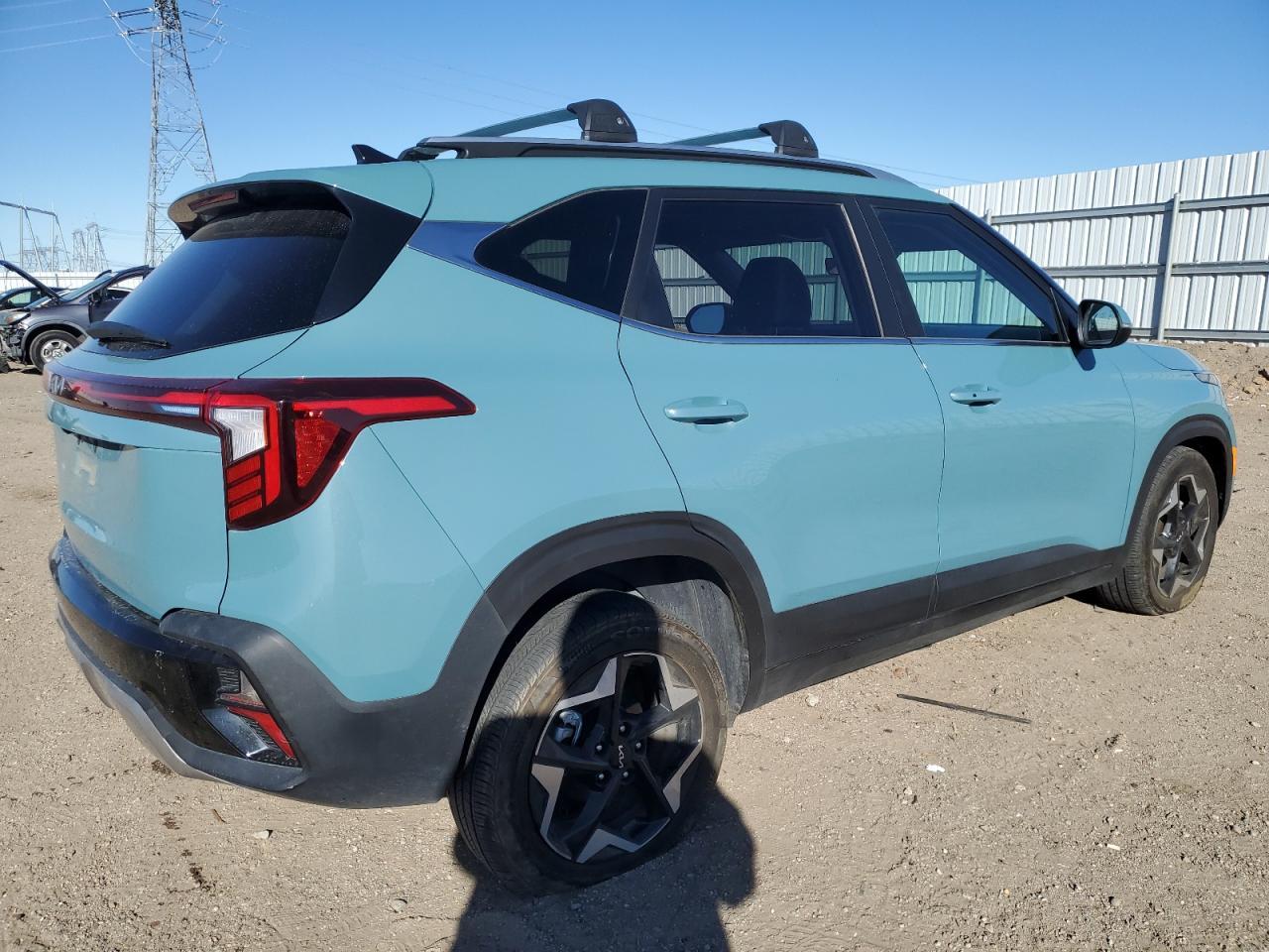 2024 KIA SELTOS EX - Image 3