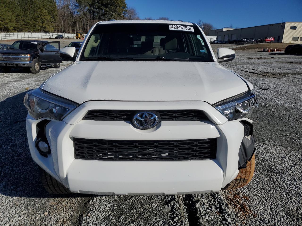 2018 TOYOTA 4RUNNER SR - Image 5