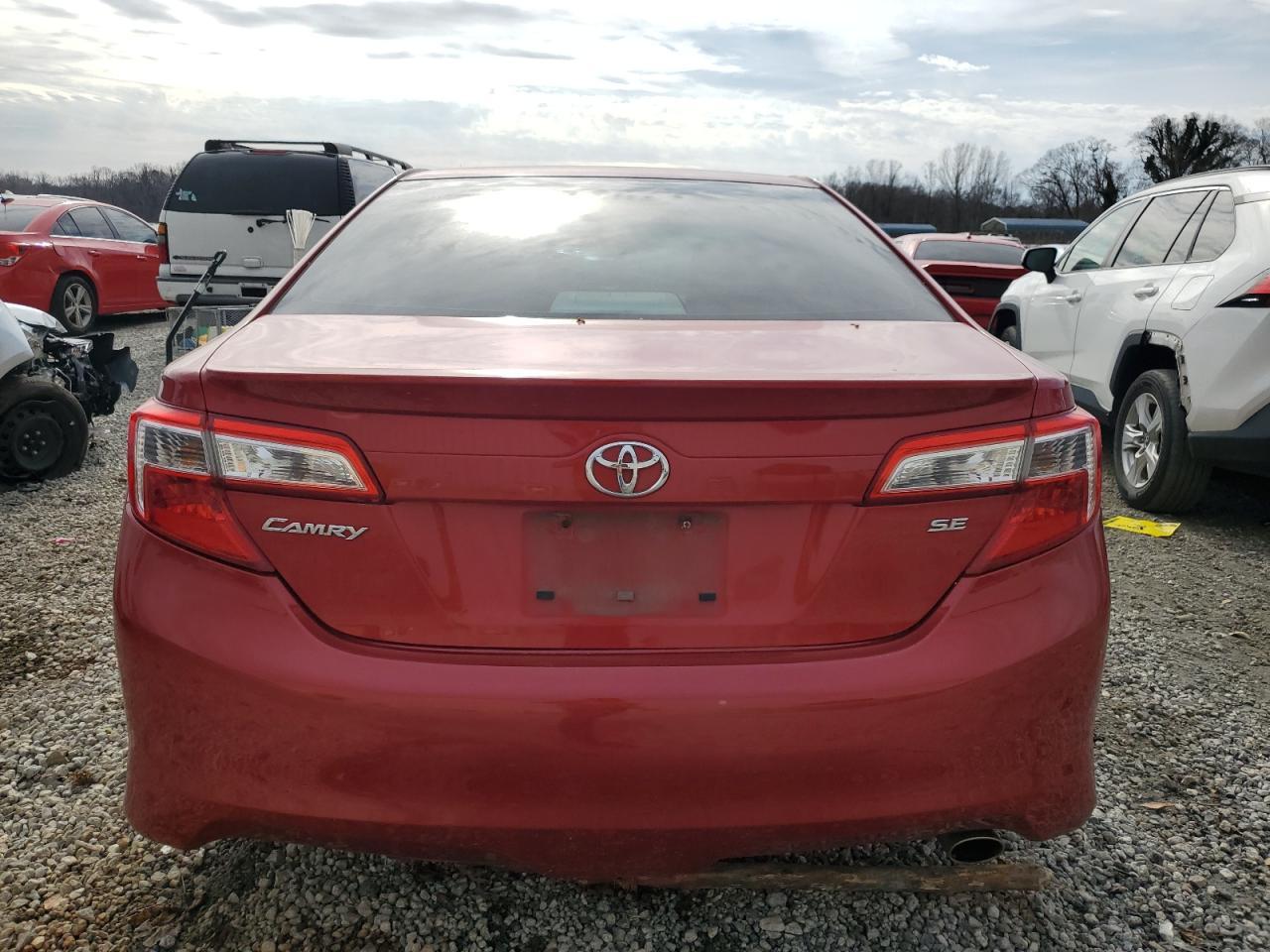 2013 TOYOTA CAMRY L - Фото 6