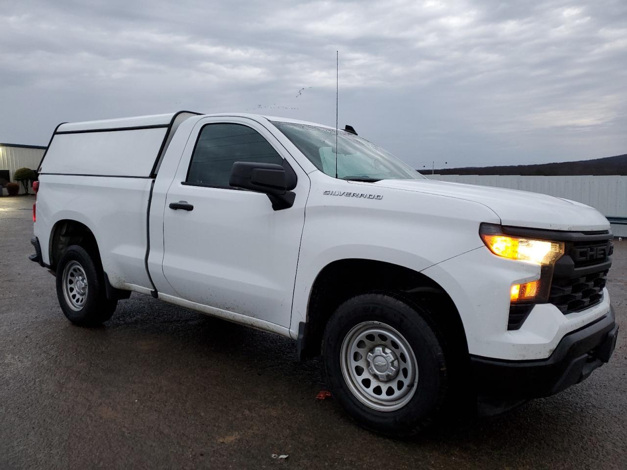 2023 CHEVROLET SILVERADO - Фото 4