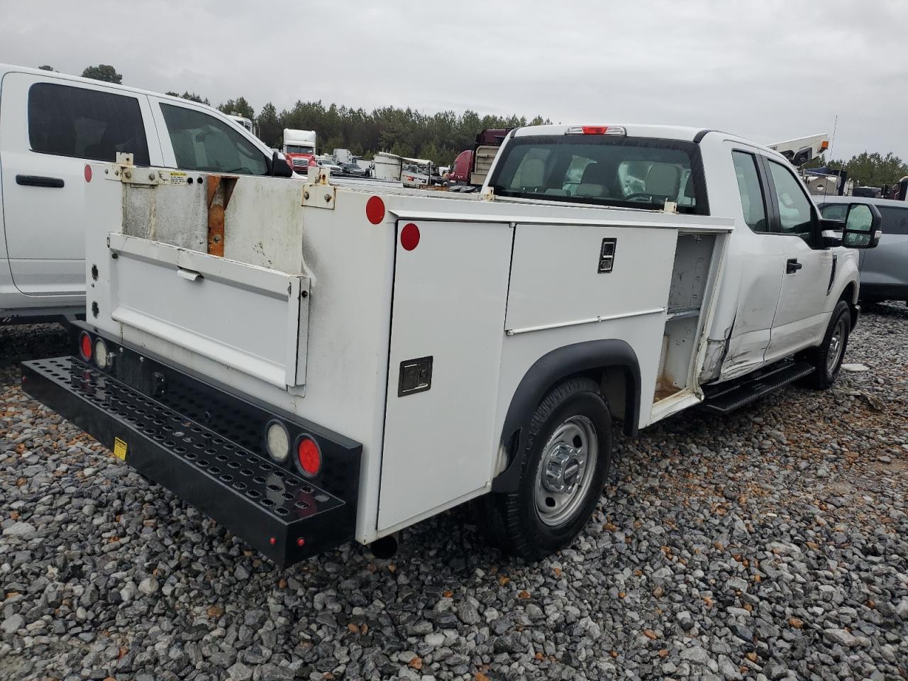 2017 FORD F250 SUPER - Image 3