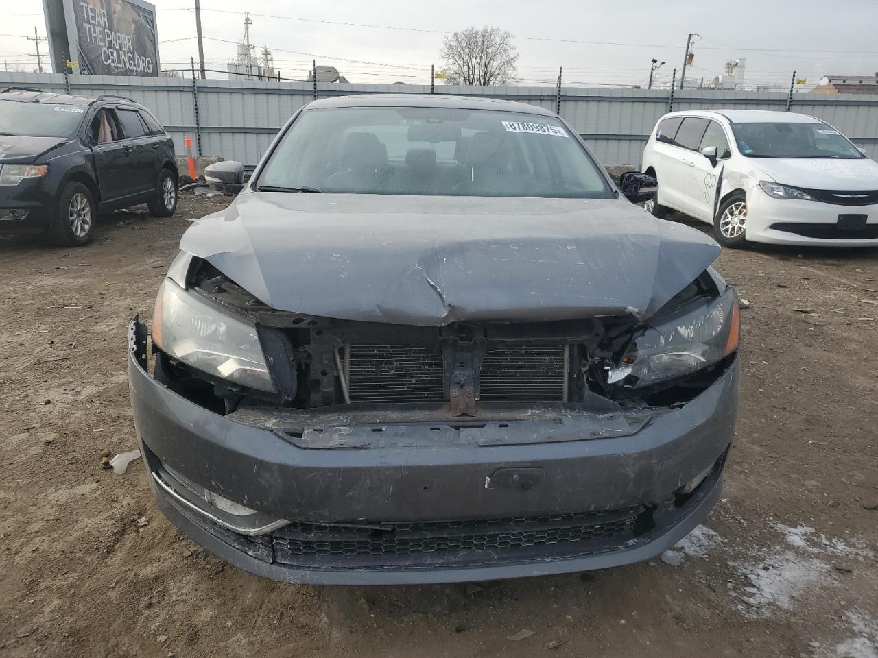 2014 VOLKSWAGEN PASSAT SEL - Фото 5