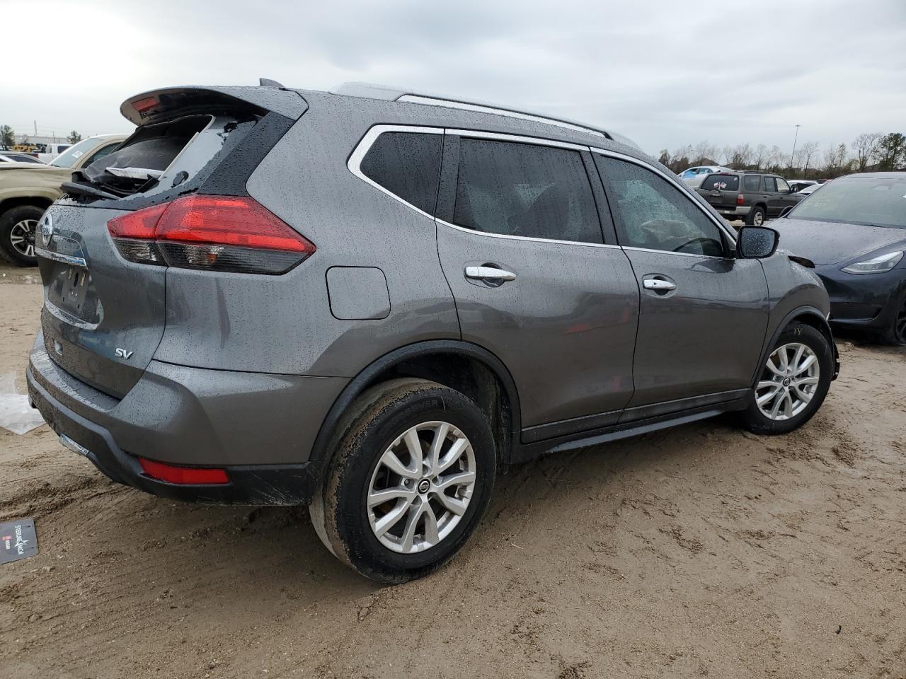 2017 NISSAN ROGUE S - Image 3