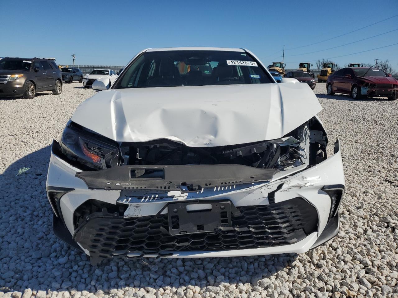 2025 TOYOTA CAMRY XSE - Фото 5
