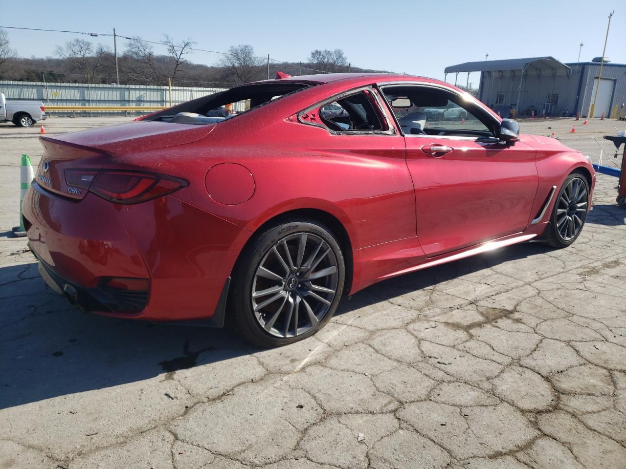 2017 INFINITI Q60 RED SP - Image 3