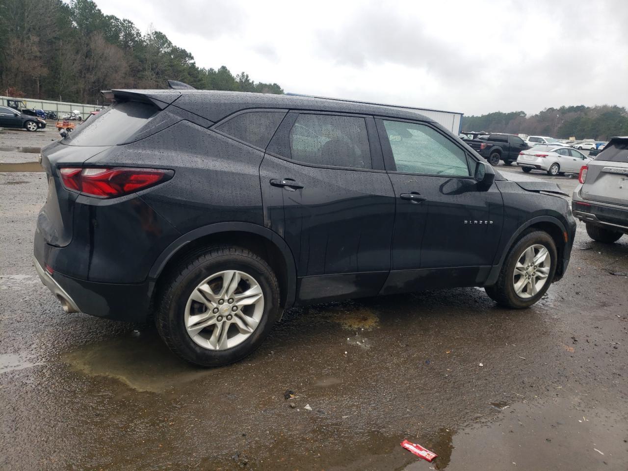 2021 CHEVROLET BLAZER 2LT - Image 3
