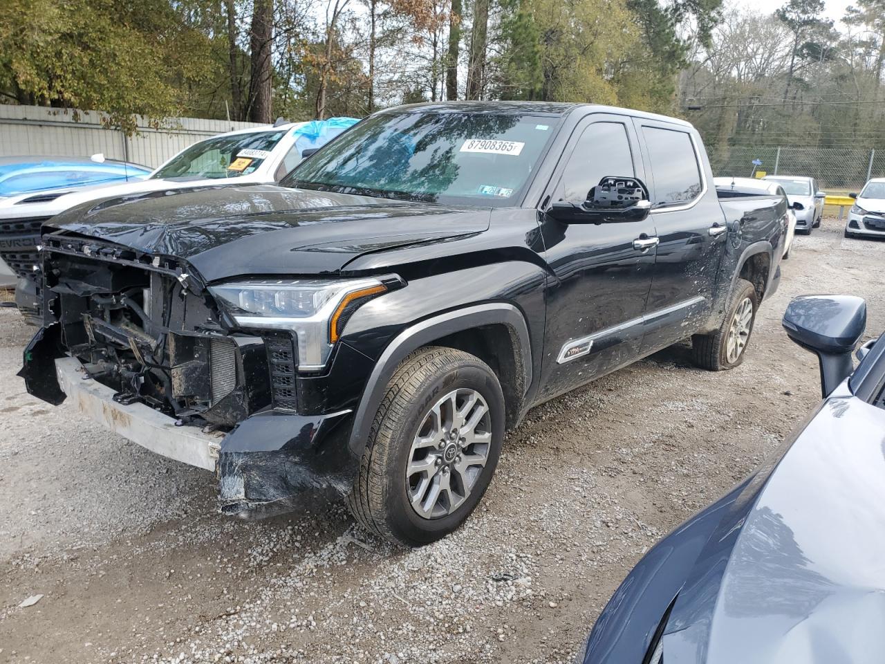 2023 TOYOTA TUNDRA CRE
