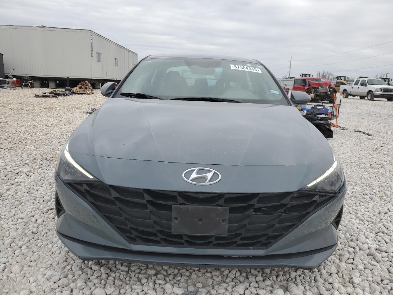 2022 HYUNDAI ELANTRA SE - Image 5
