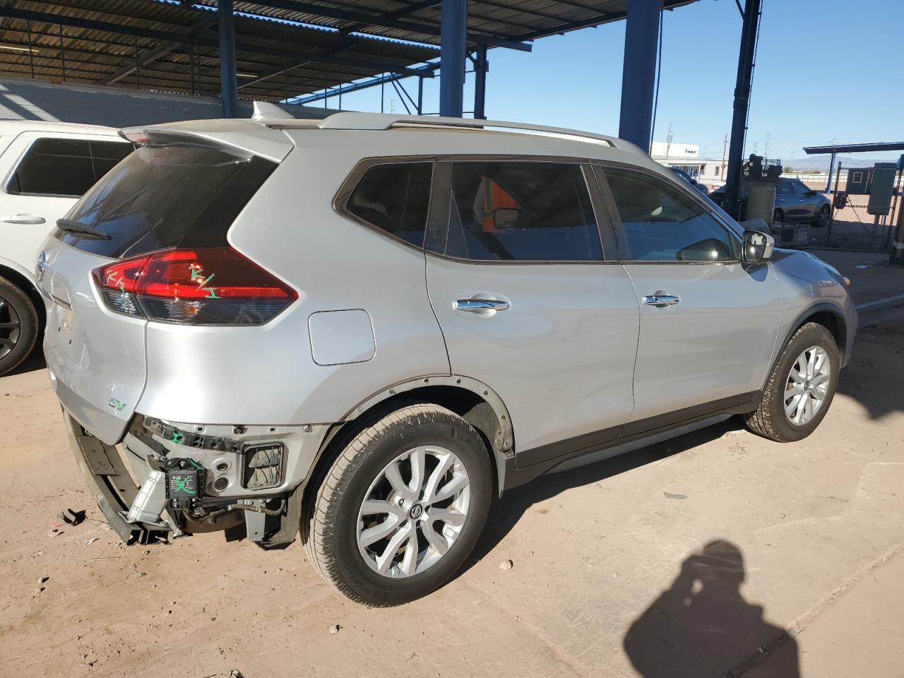 2018 NISSAN ROGUE S - Фото 3