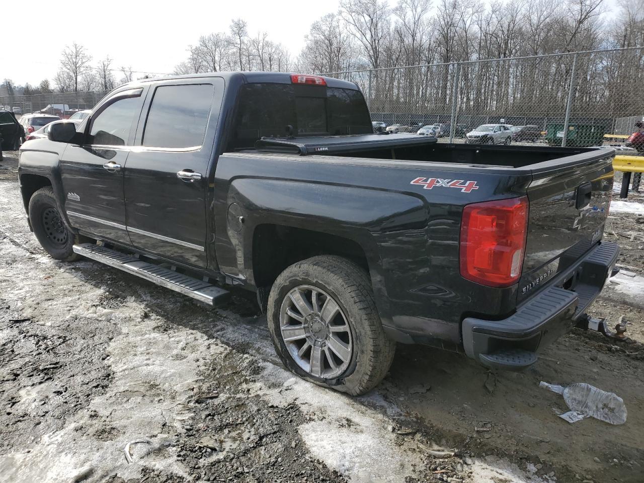 2016 CHEVROLET SILVERADO - Image 2