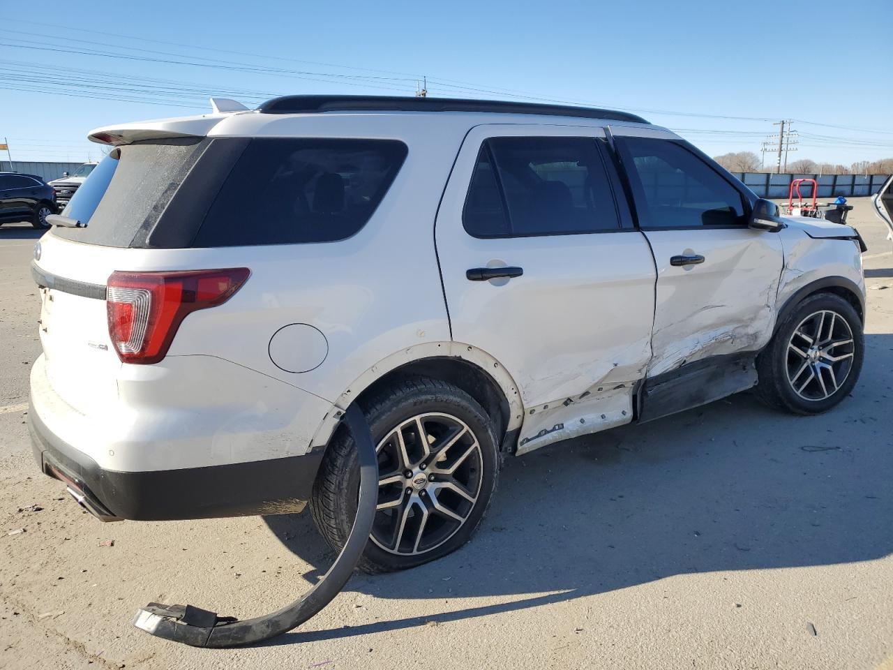 2017 FORD EXPLORER S - Image 3