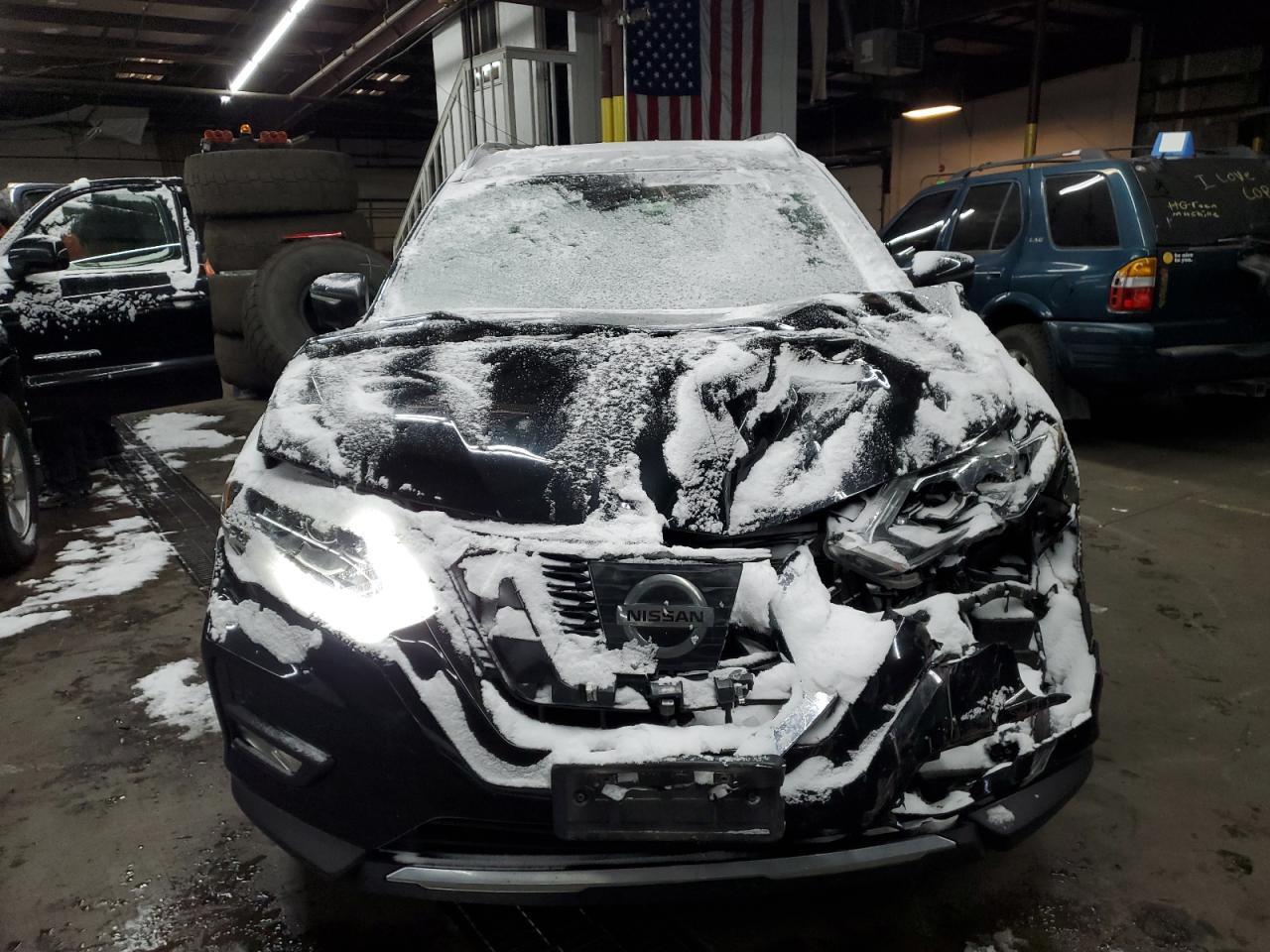 2017 NISSAN ROGUE S - Image 5