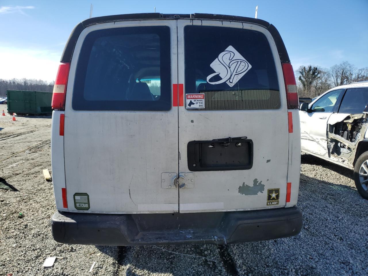 2010 CHEVROLET EXPRESS G1 - Фото 6