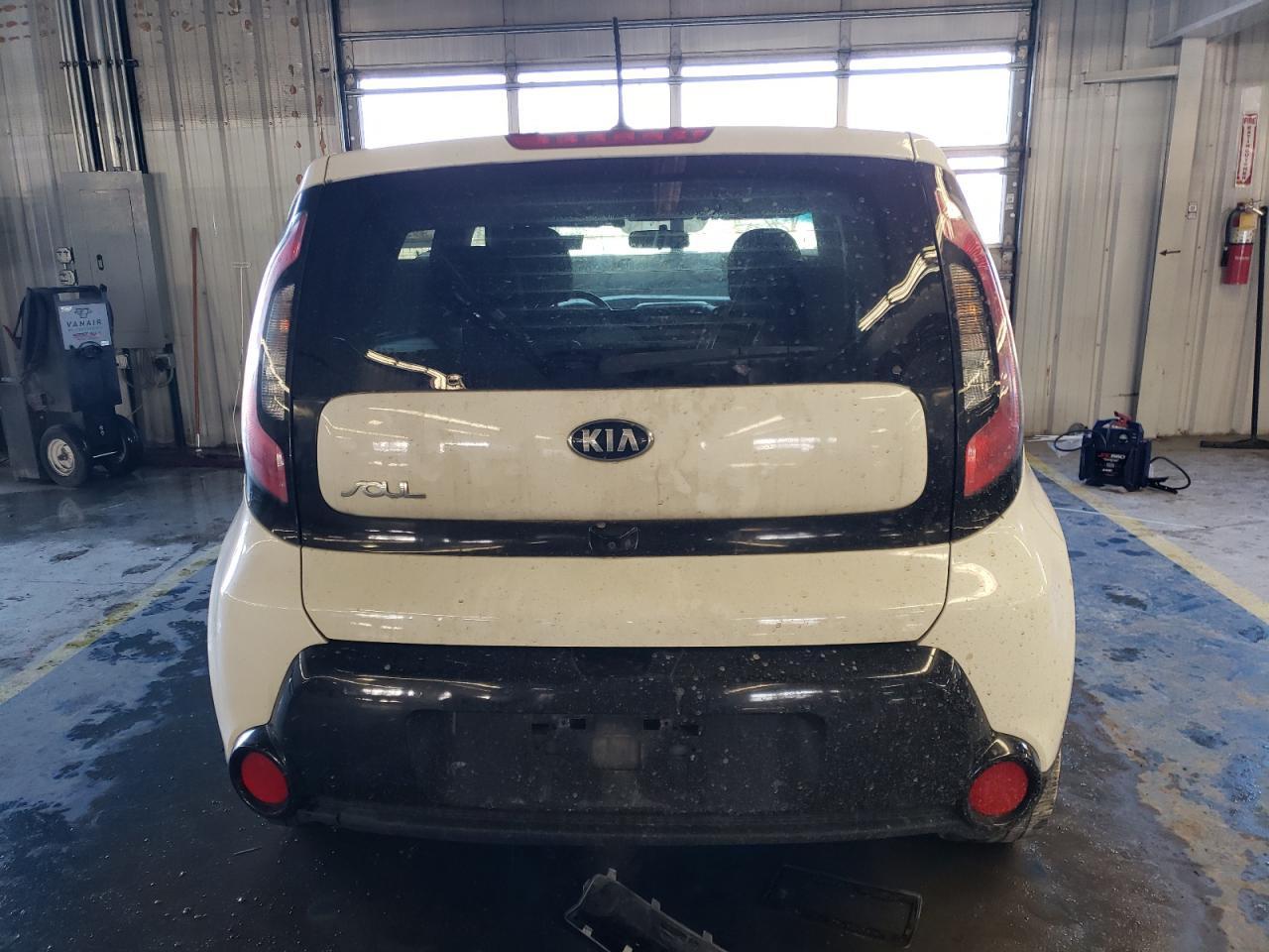 2016 KIA SOUL + - Фото 6