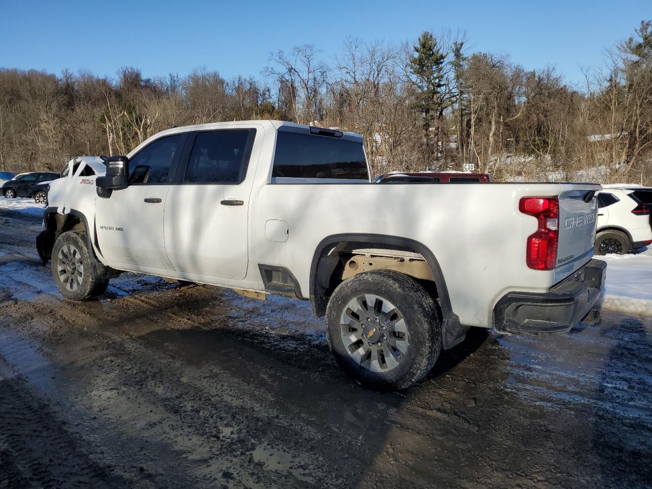 2024 CHEVROLET SILVERADO - Фото 2