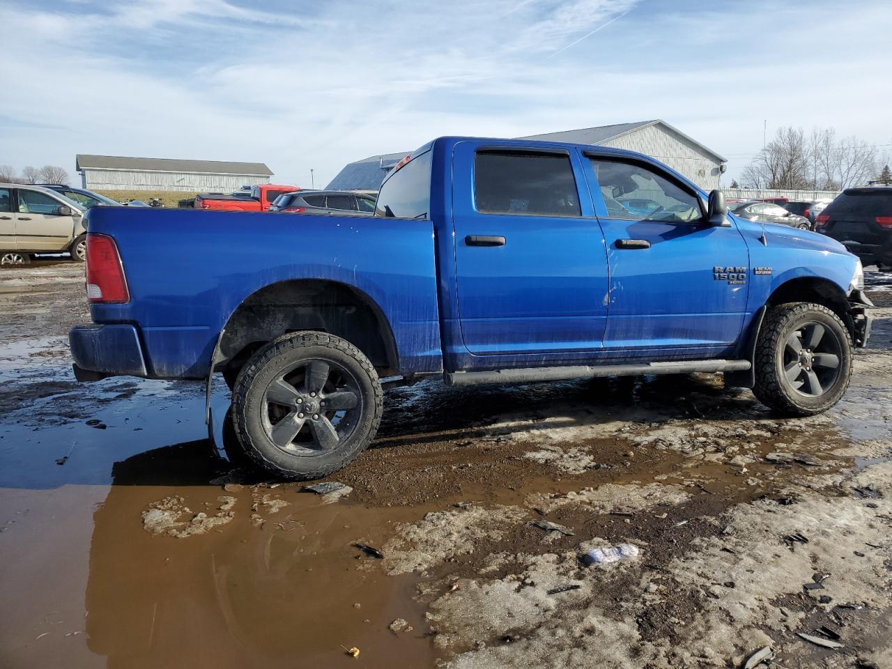 2019 RAM 1500 CLASS - Фото 3
