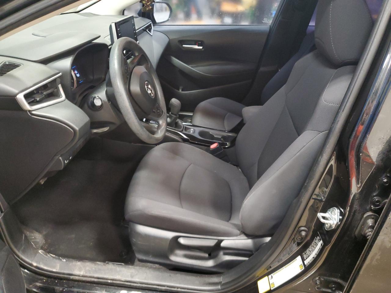 2020 TOYOTA COROLLA LE - Фото 7