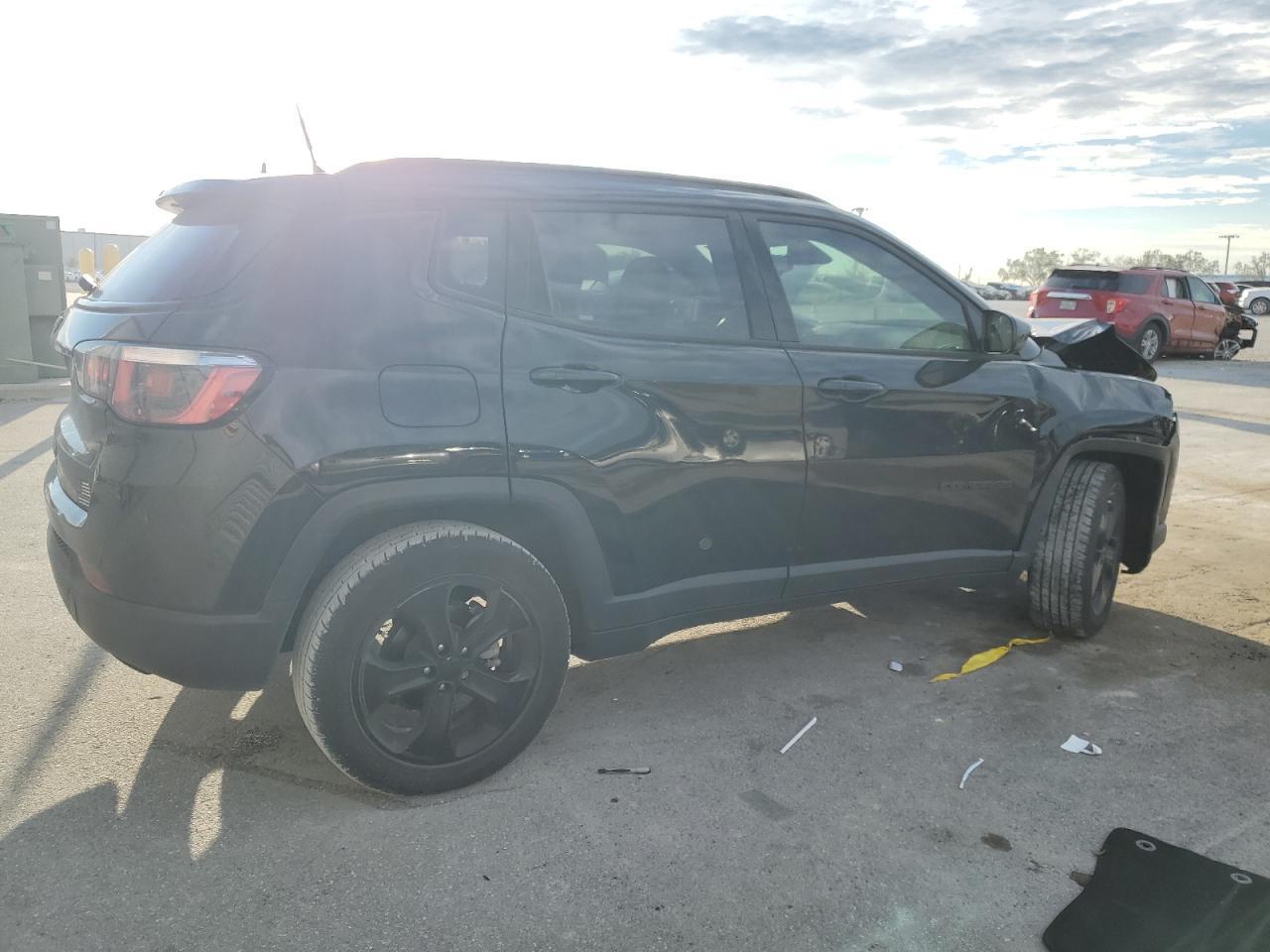 2018 JEEP COMPASS LA - Фото 3