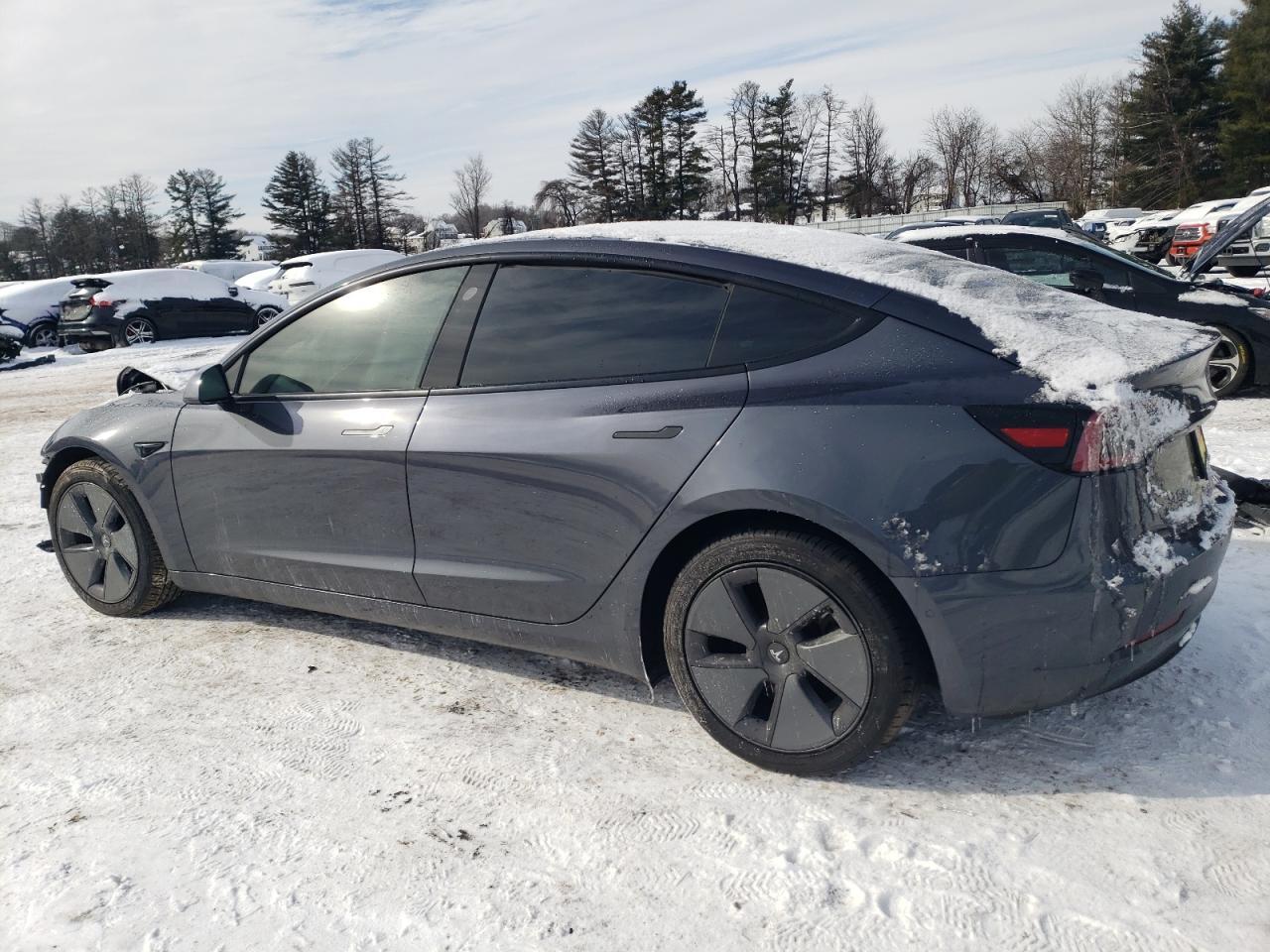 2021 TESLA MODEL 3 - Image 2