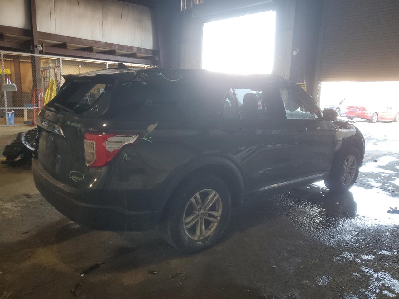 2023 FORD EXPLORER X - Фото 3
