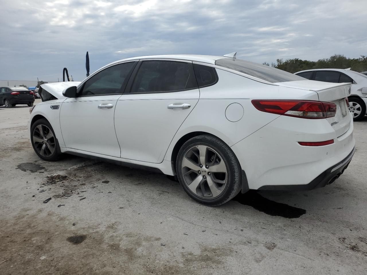2020 KIA OPTIMA LX - Фото 2