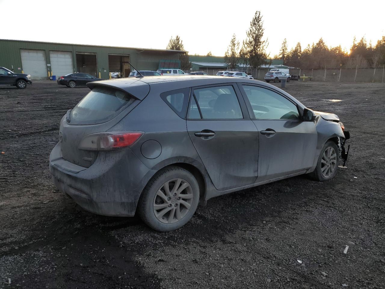 2013 MAZDA 3 I - Фото 3