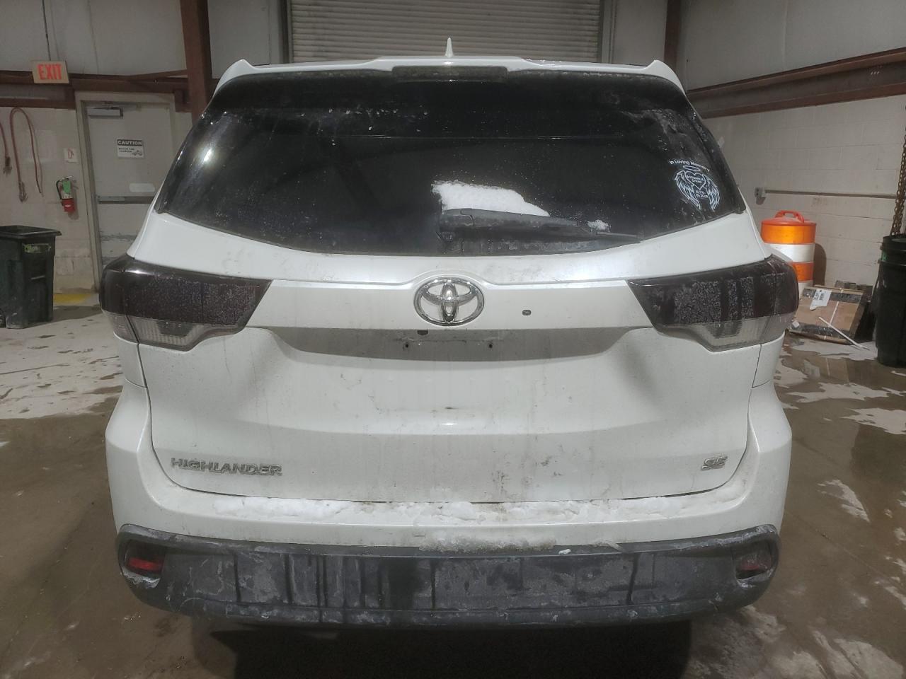 2018 TOYOTA HIGHLANDER - Image 6