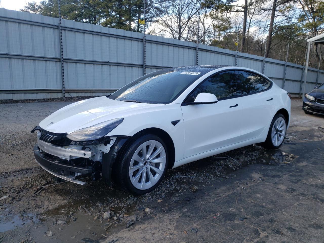 2022 TESLA MODEL 3
