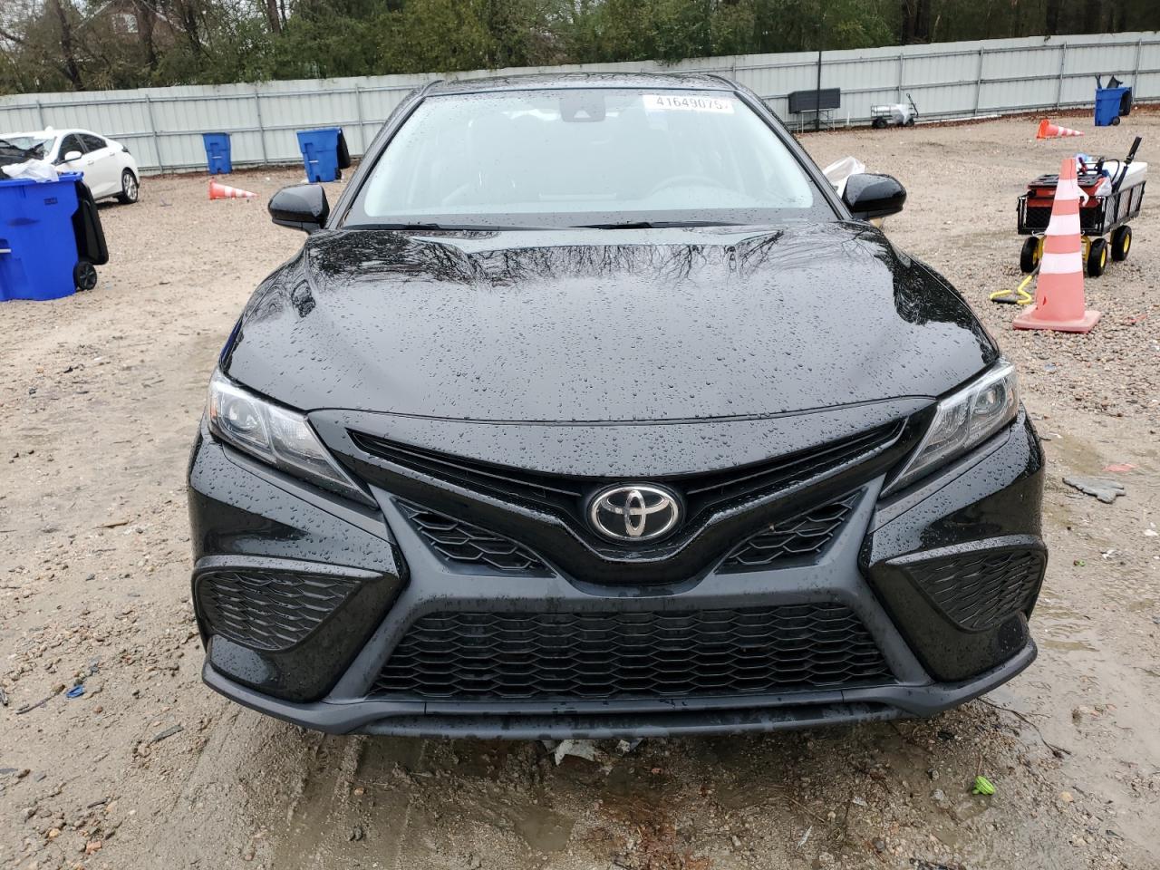2021 TOYOTA CAMRY SE - Фото 5