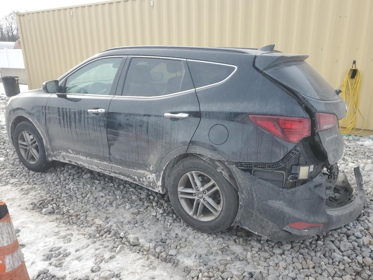 2017 HYUNDAI SANTA FE S - Image 2