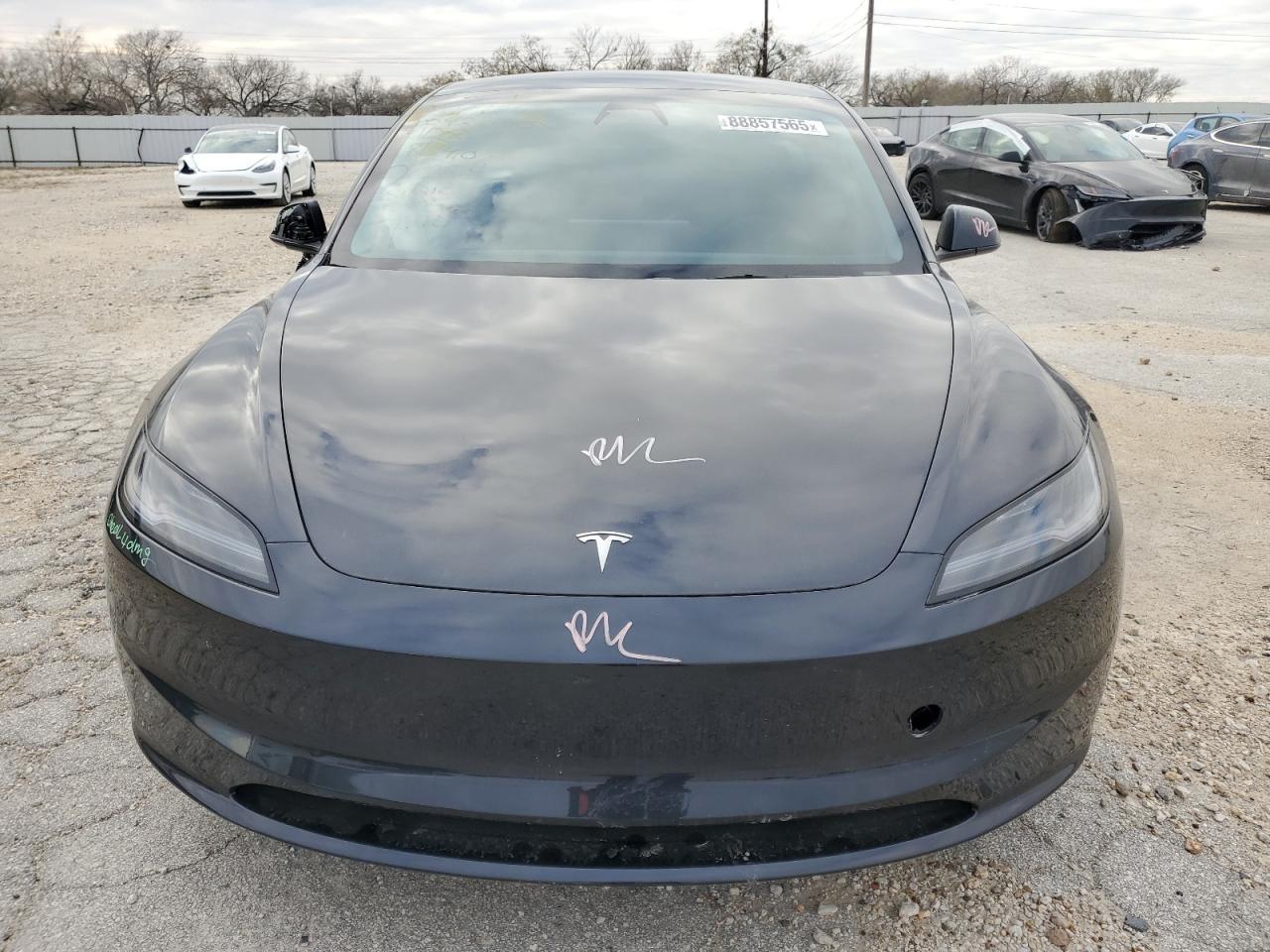 2024 TESLA MODEL 3 - Фото 5
