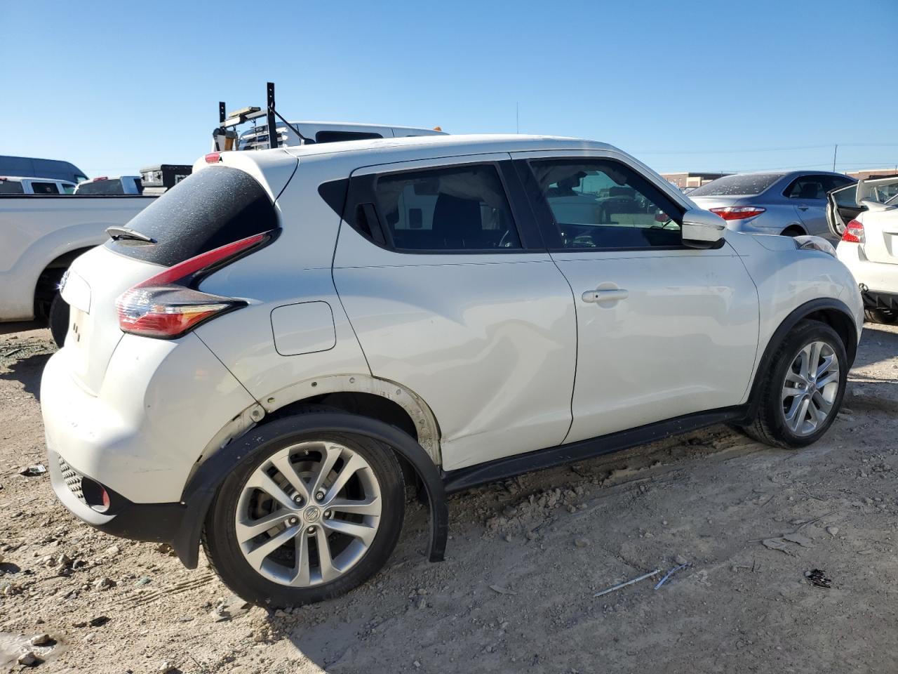 2016 NISSAN JUKE S - Фото 3