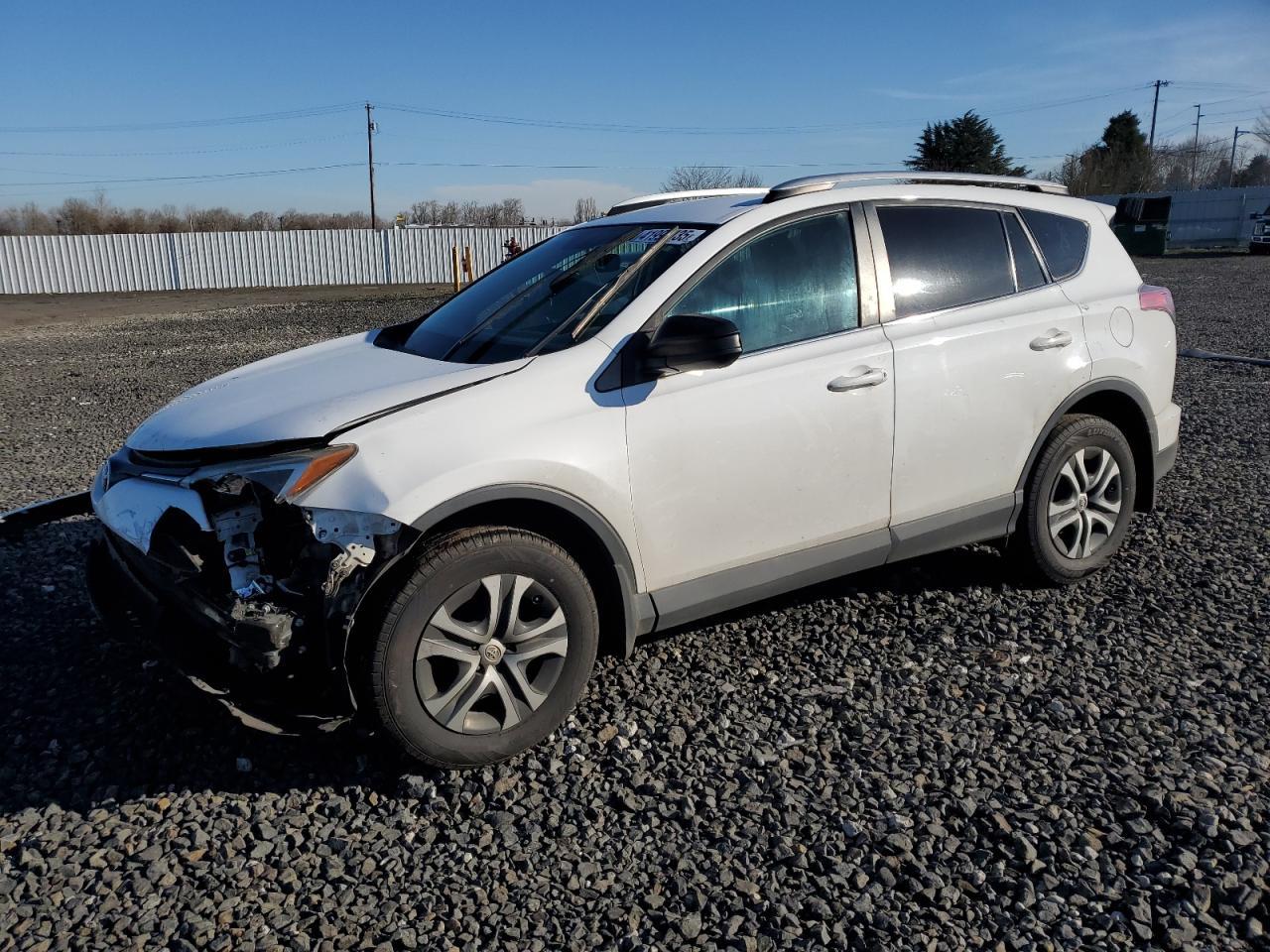 2016 TOYOTA RAV4 LE