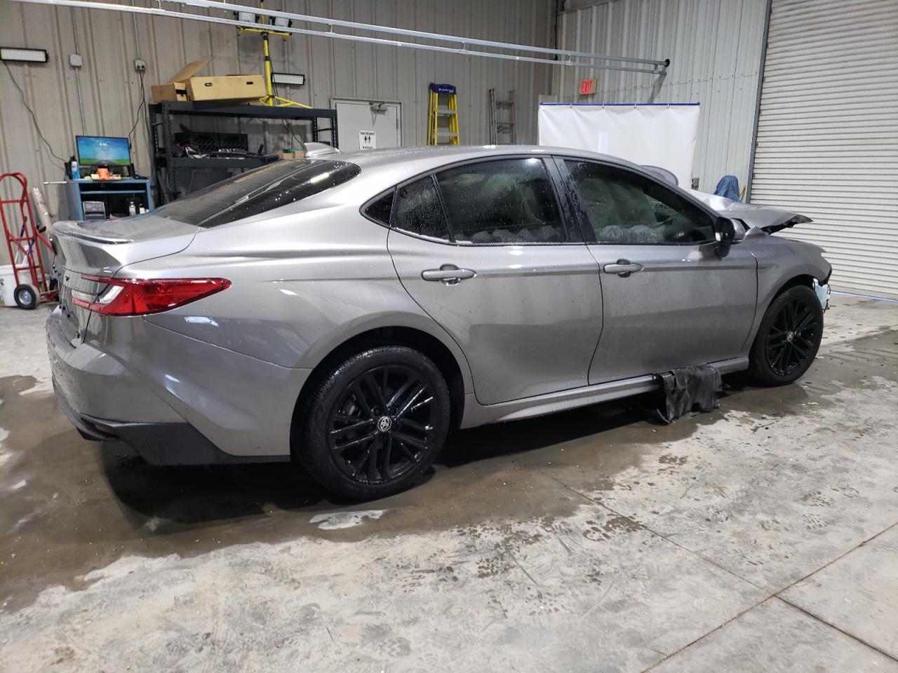 2025 TOYOTA CAMRY XSE - Фото 3