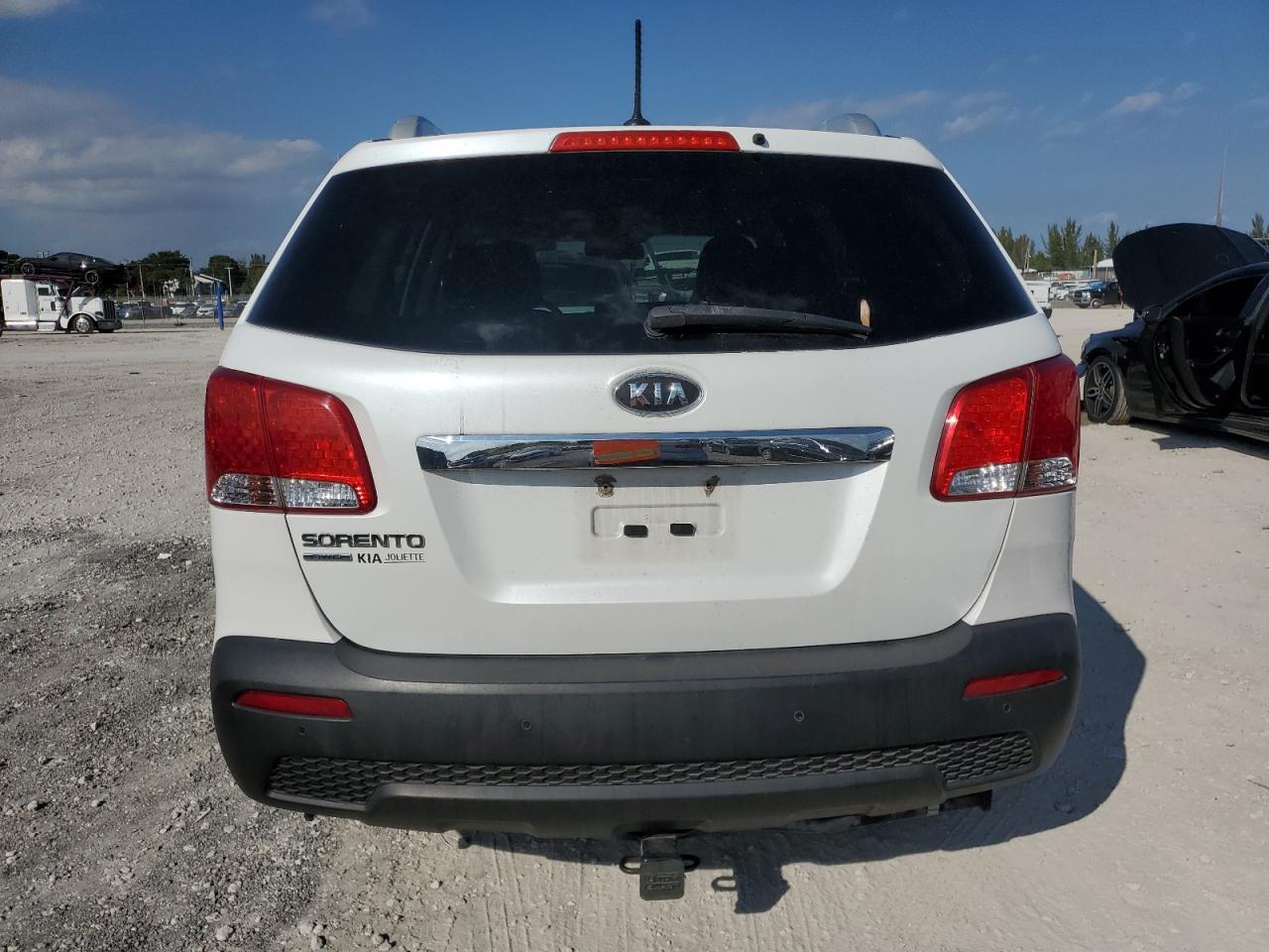 2012 KIA SORENTO BA - Image 6