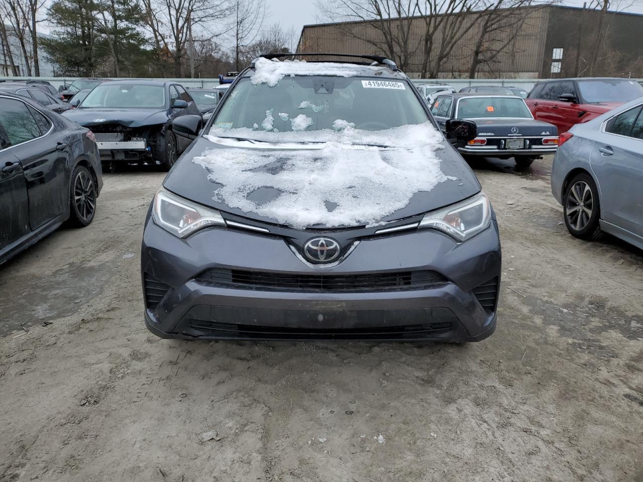 2017 TOYOTA RAV4 LE - Image 5