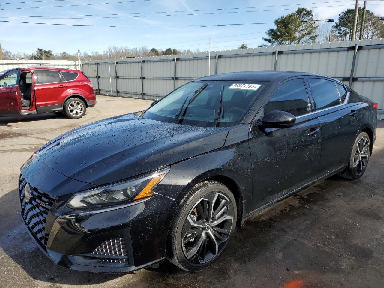 2024 NISSAN ALTIMA SR
