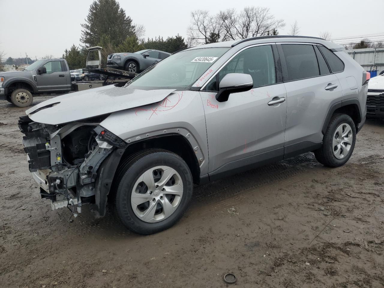 2021 TOYOTA RAV4 LE