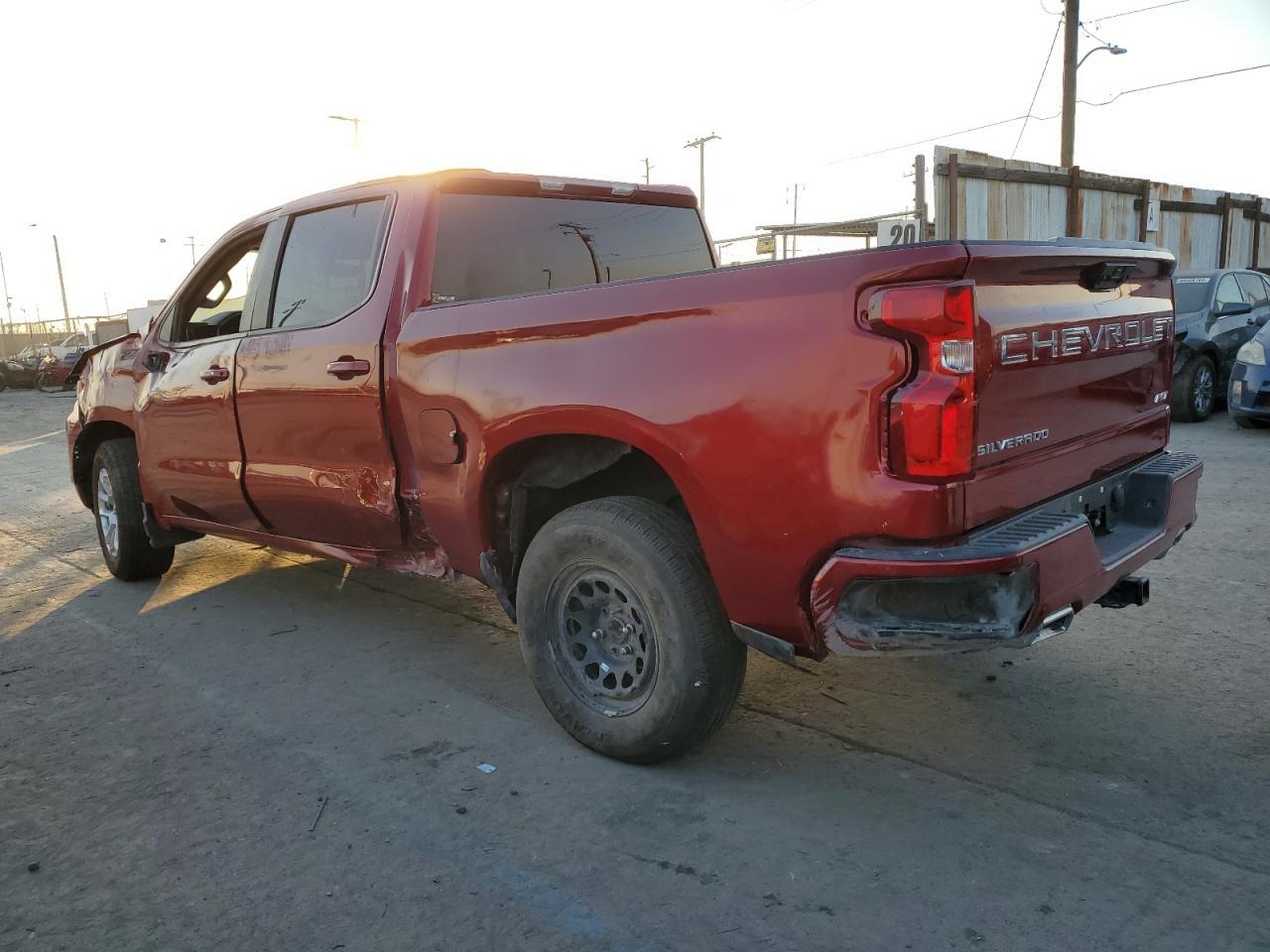 2023 CHEVROLET SILVERADO - Image 2