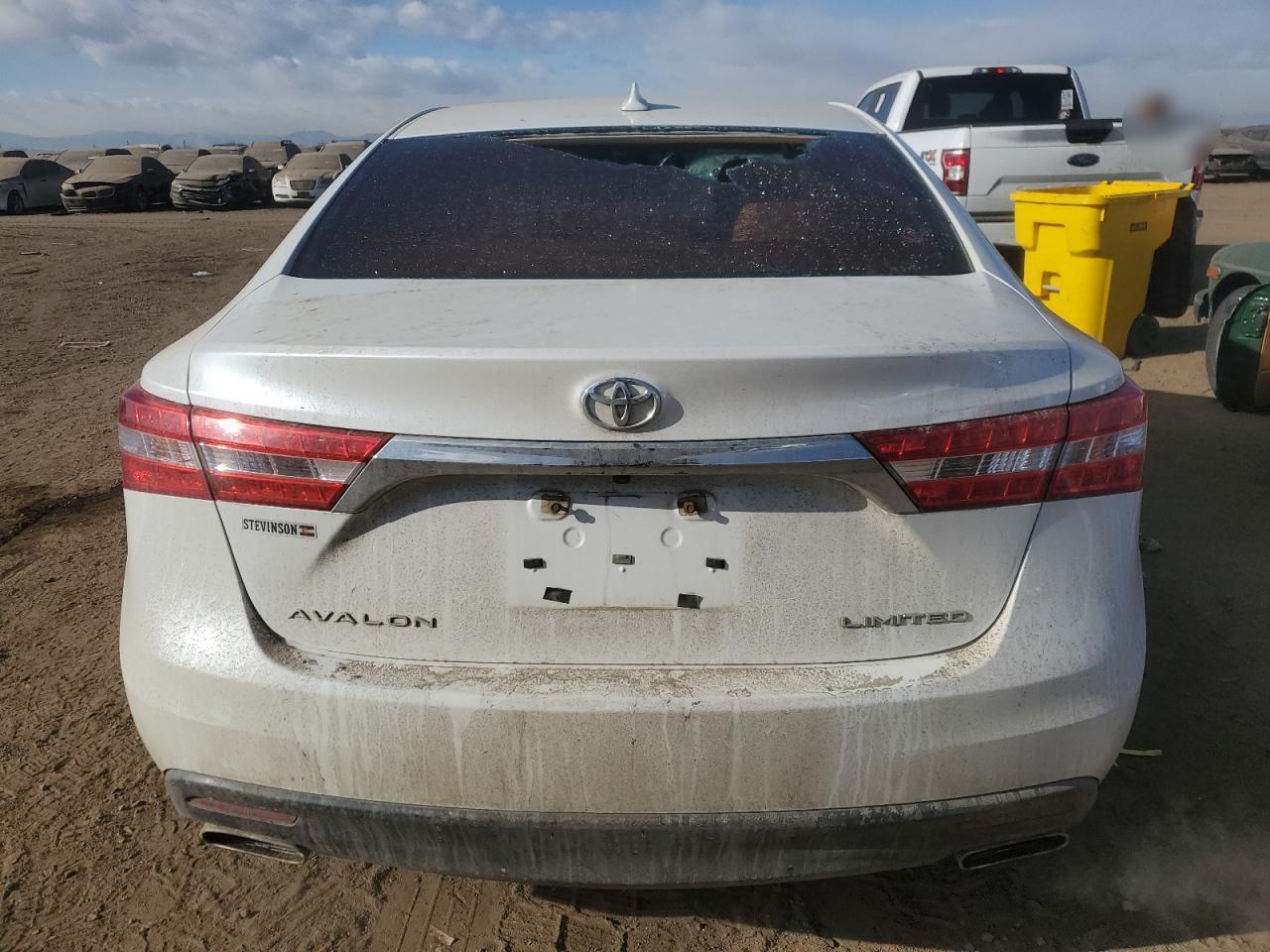 2015 TOYOTA AVALON XLE - Image 6